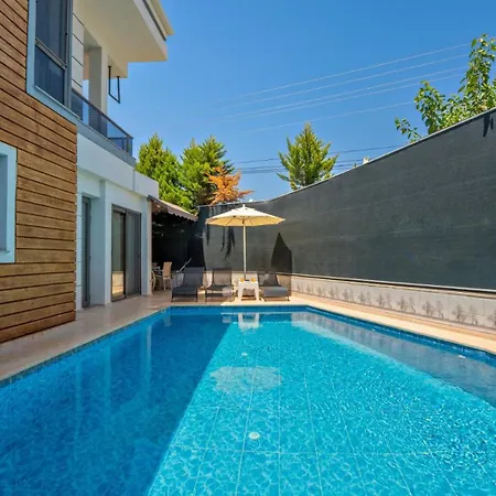 3 Bedroom - Close To The Center * Φετιγιέ