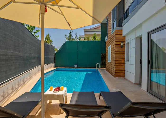 3 Bedroom - Close To The Center Villa