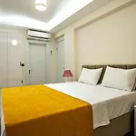 3 Bedroom - Close To The Center Villa