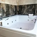 3 Bedroom - Close To The Center Villa Fethiye