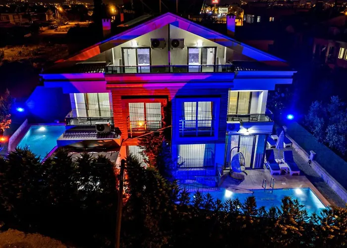 3 Bedroom - Close To The Center フェティエ